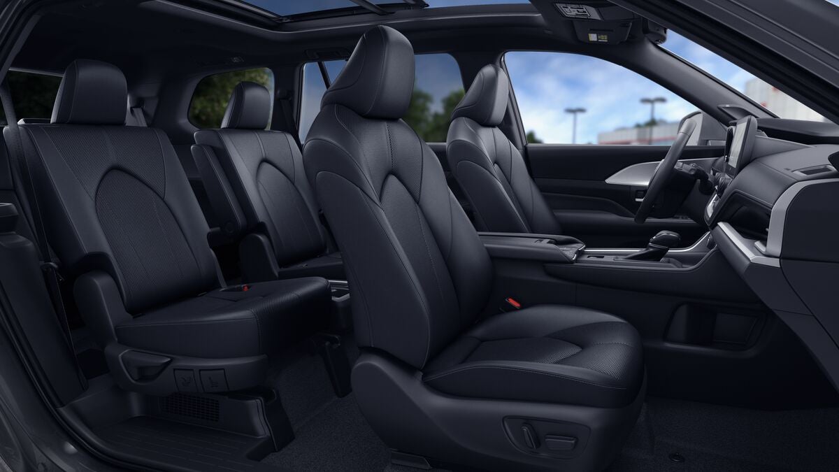 2026 Toyota Grand Highlander Hybrid Nightshade