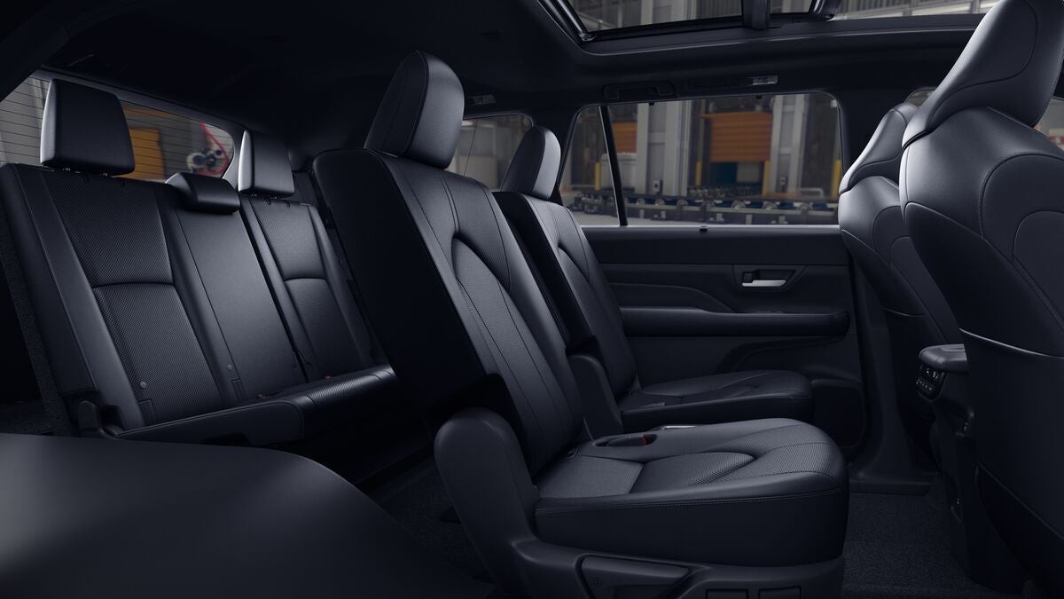 2026 Toyota Grand Highlander Hybrid Nightshade