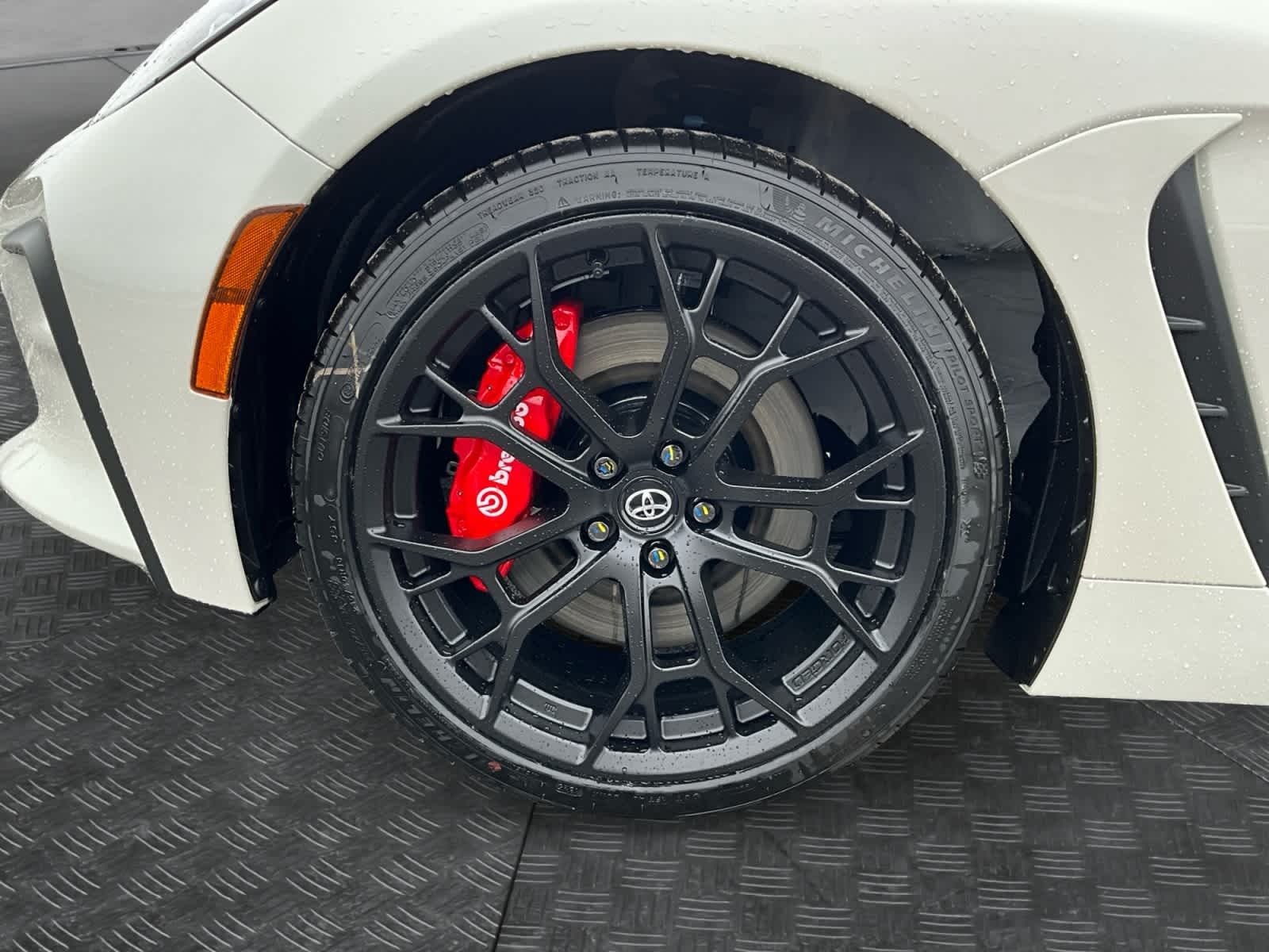 2025 Toyota GR86 Premium AT