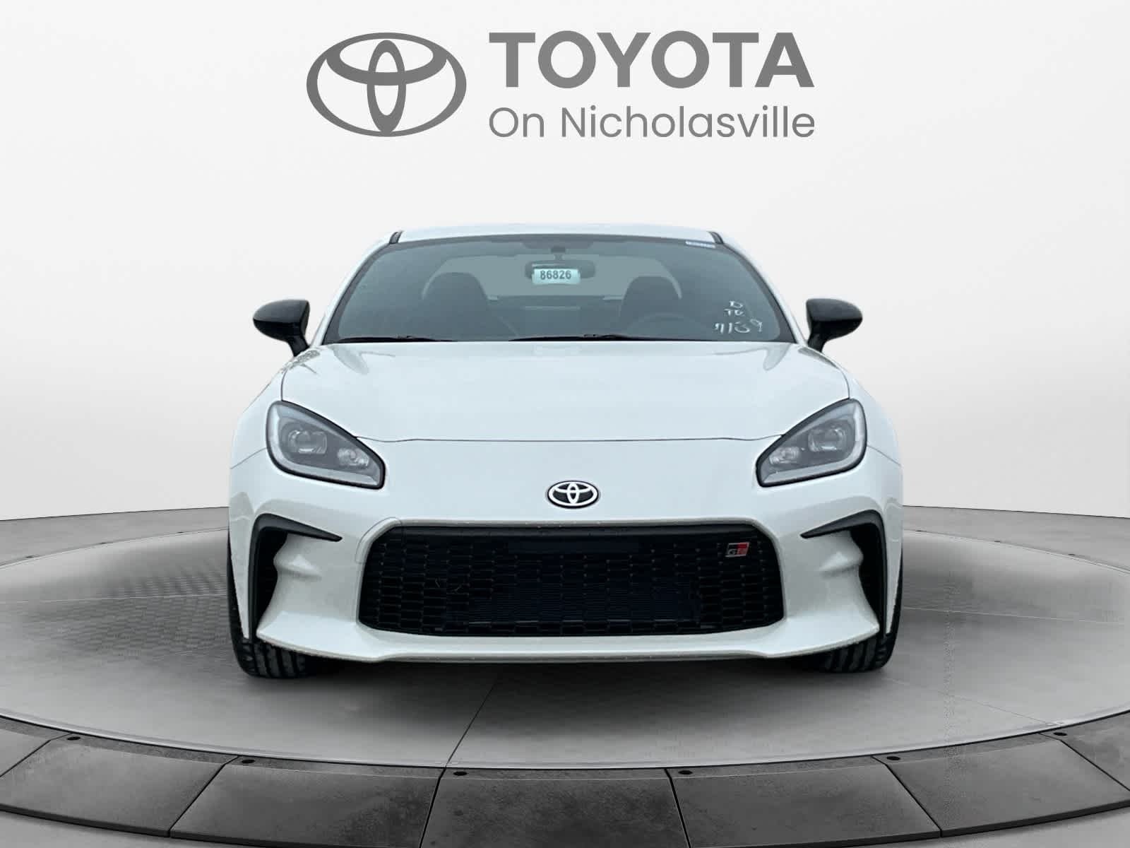 2025 Toyota GR86 Premium AT