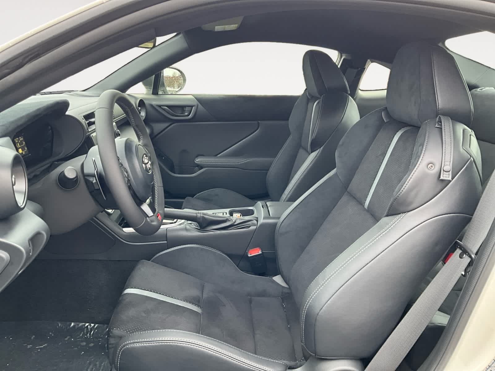 2025 Toyota GR86 Premium AT