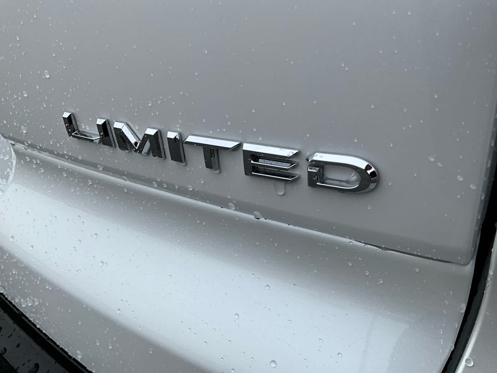 2025 Toyota Toyota Crown Signia Limited