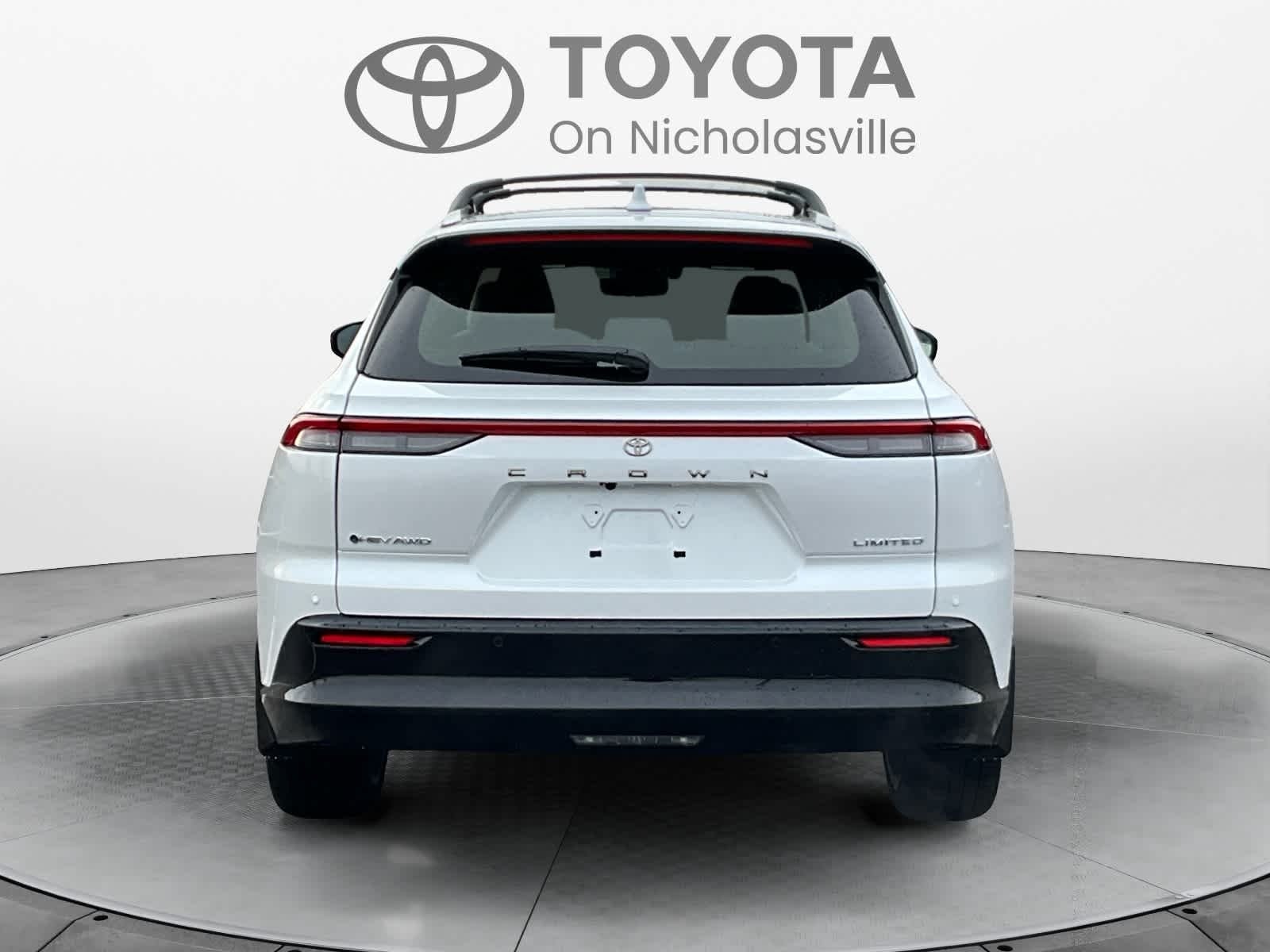 2025 Toyota Toyota Crown Signia Limited