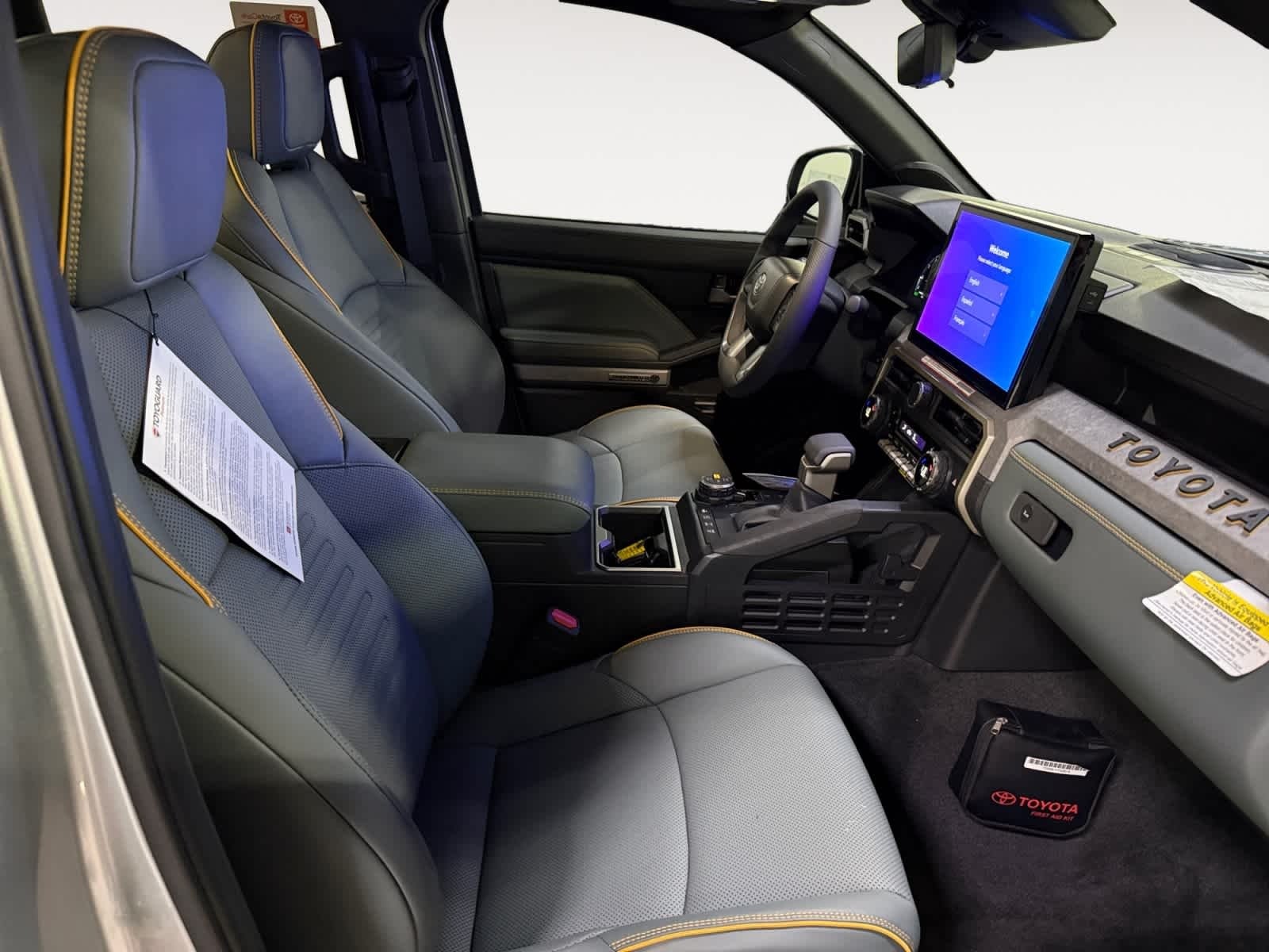 2025 Toyota Tacoma i-FORCE MAX Tacoma Trailhunter