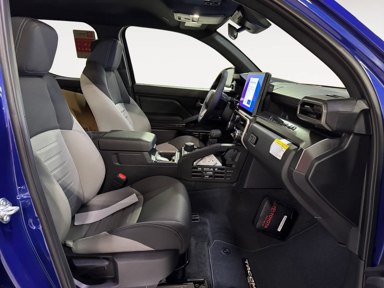 2025 Toyota Tacoma i-FORCE MAX Tacoma TRD Off-Road