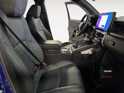 2025 Toyota Tacoma i-FORCE MAX Tacoma TRD Sport