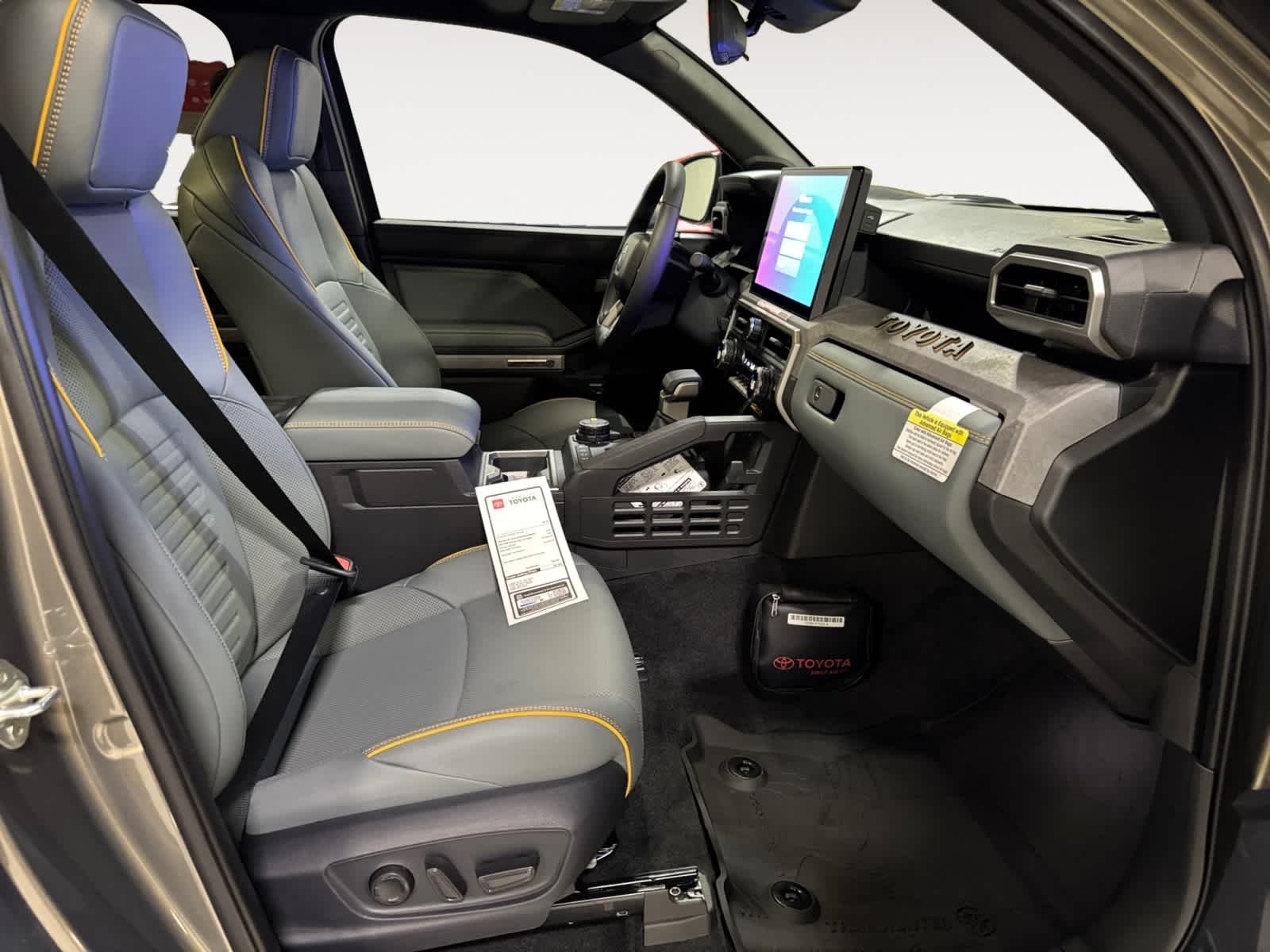 2024 Toyota Tacoma i-FORCE MAX Tacoma Trailhunter