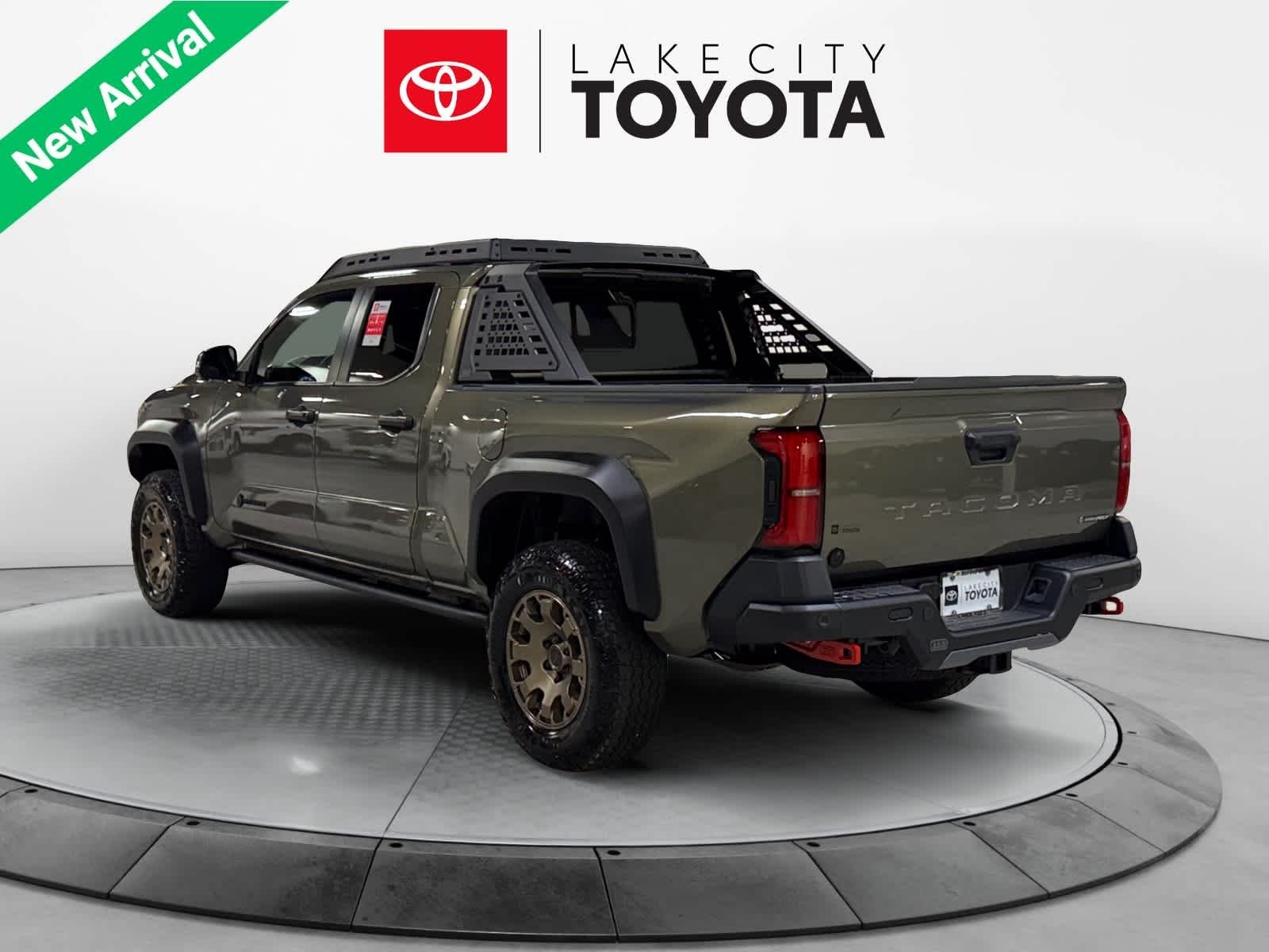 2024 Toyota Tacoma i-FORCE MAX Tacoma Trailhunter