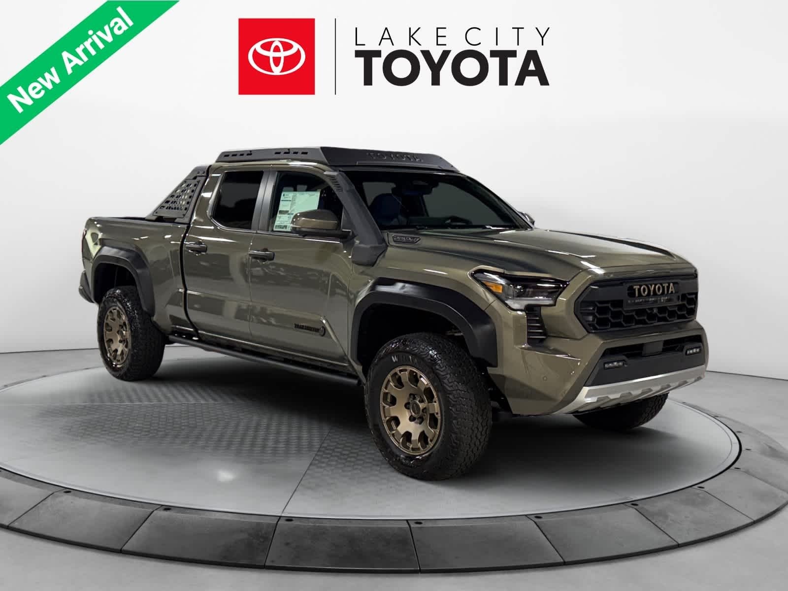 2024 Toyota Tacoma i-FORCE MAX Tacoma Trailhunter