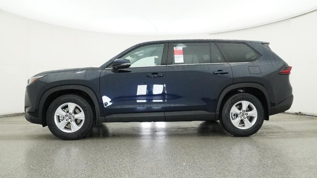 2026 Toyota Grand Highlander LE