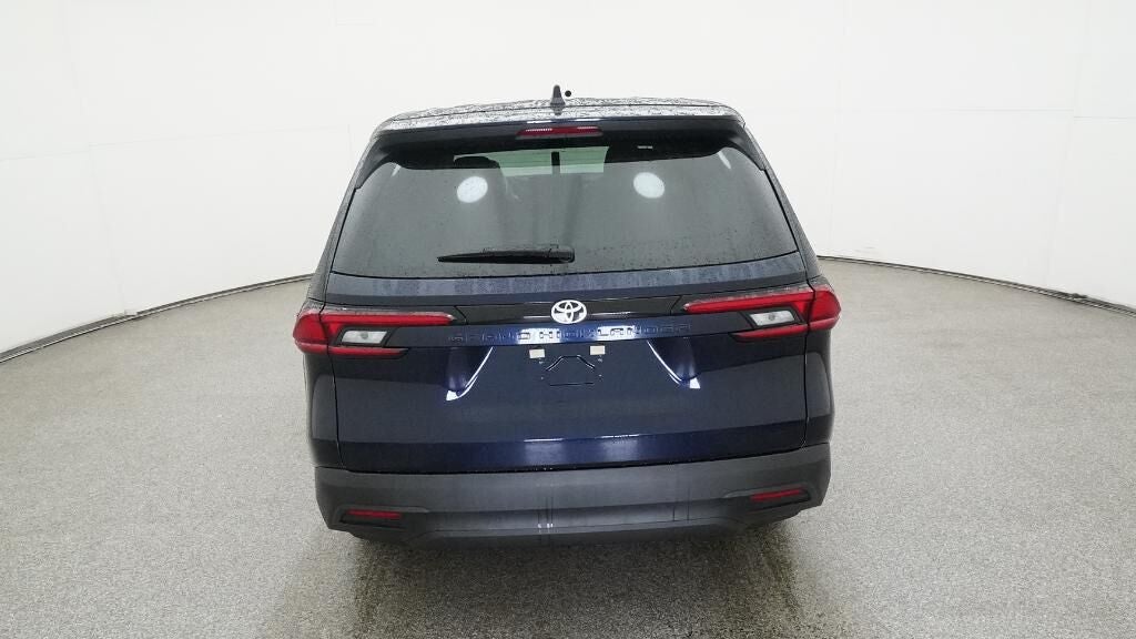 2026 Toyota Grand Highlander LE