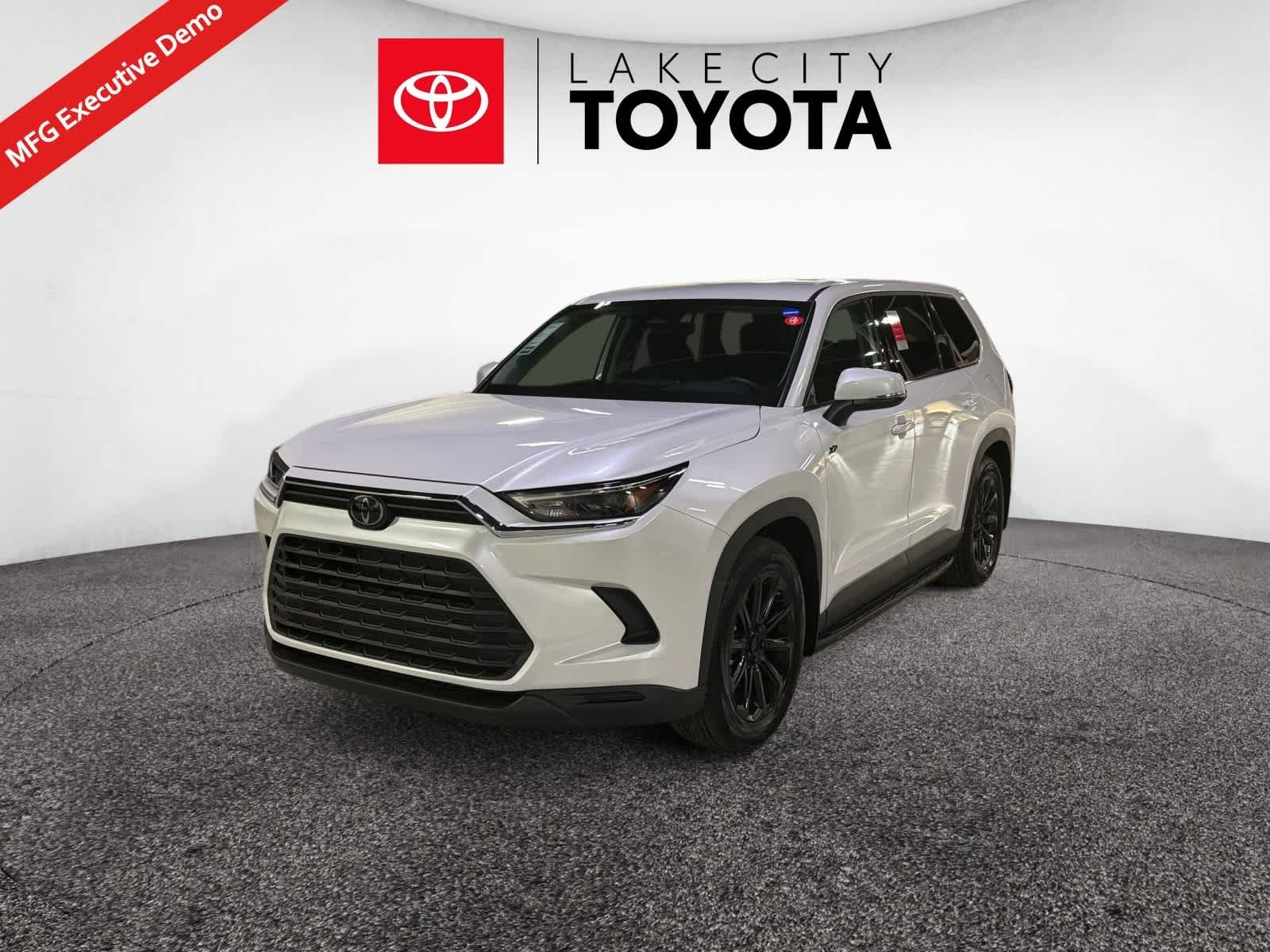 2025 Toyota Grand Highlander LE