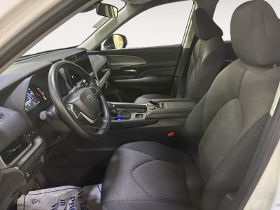 2025 Toyota Grand Highlander LE