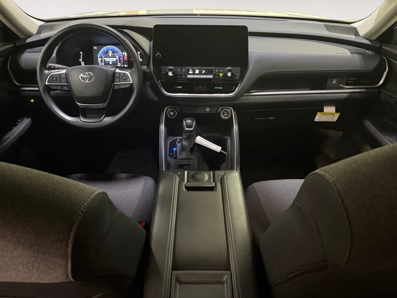 2025 Toyota Grand Highlander LE