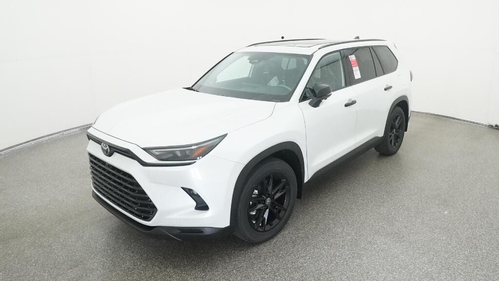 2026 Toyota Grand Highlander Hybrid Nightshade