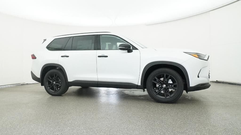 2026 Toyota Grand Highlander Hybrid Nightshade