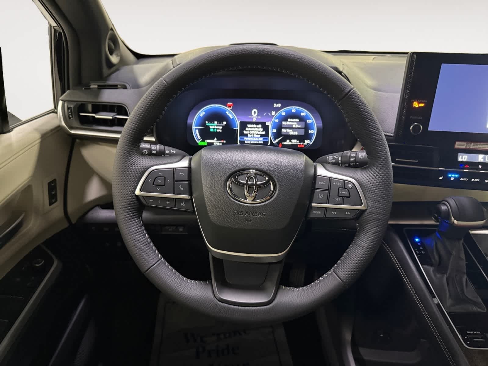 2025 Toyota Sienna Platinum