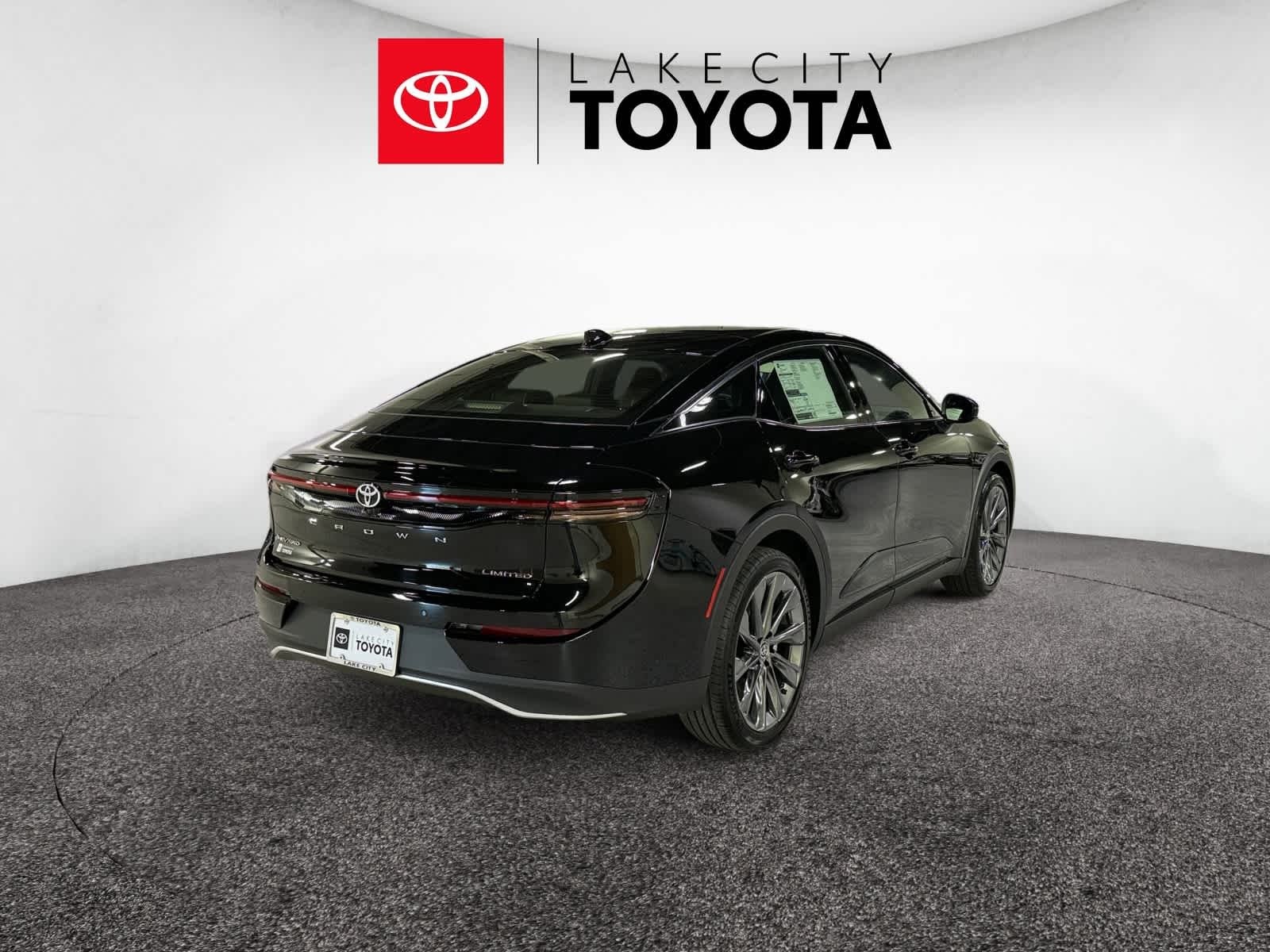 2026 Toyota Toyota Crown Limited