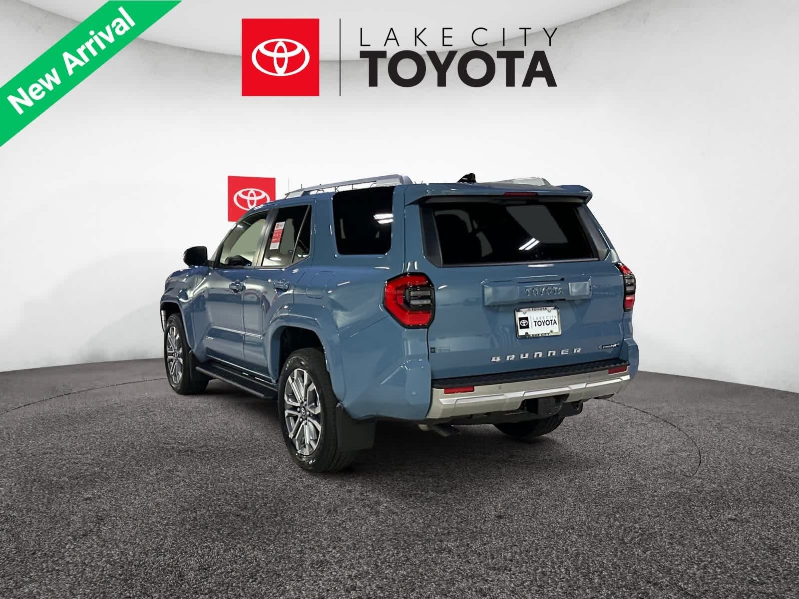2025 Toyota 4Runner i-FORCE MAX 4Runner Limited