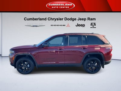 2025 Jeep Grand Cherokee Laredo