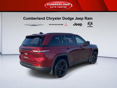 2025 Jeep Grand Cherokee Laredo