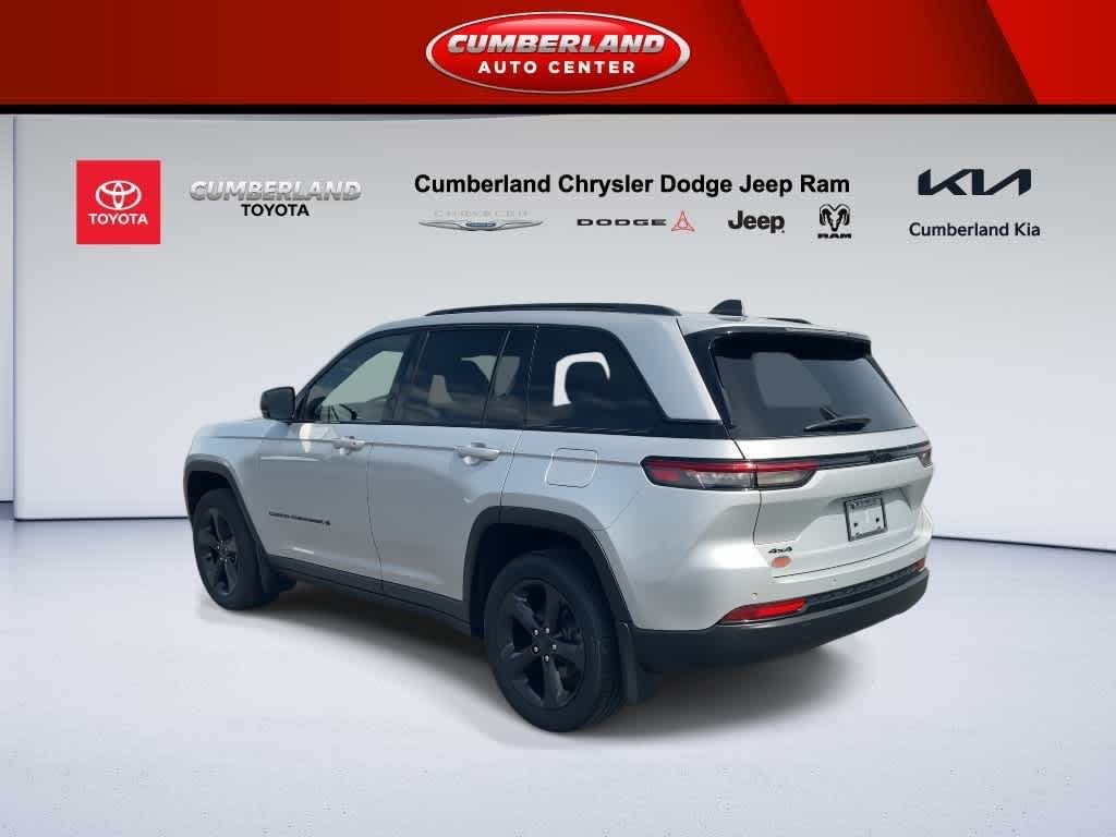 2023 Jeep Grand Cherokee Altitude