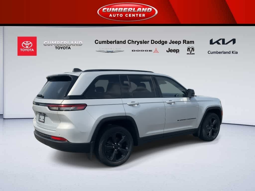 2023 Jeep Grand Cherokee Altitude
