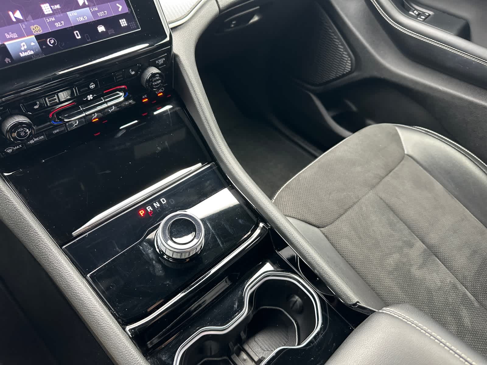 2023 Jeep Grand Cherokee Altitude X
