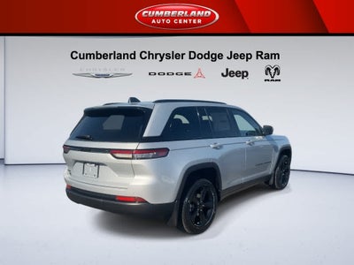 2025 Jeep Grand Cherokee Laredo