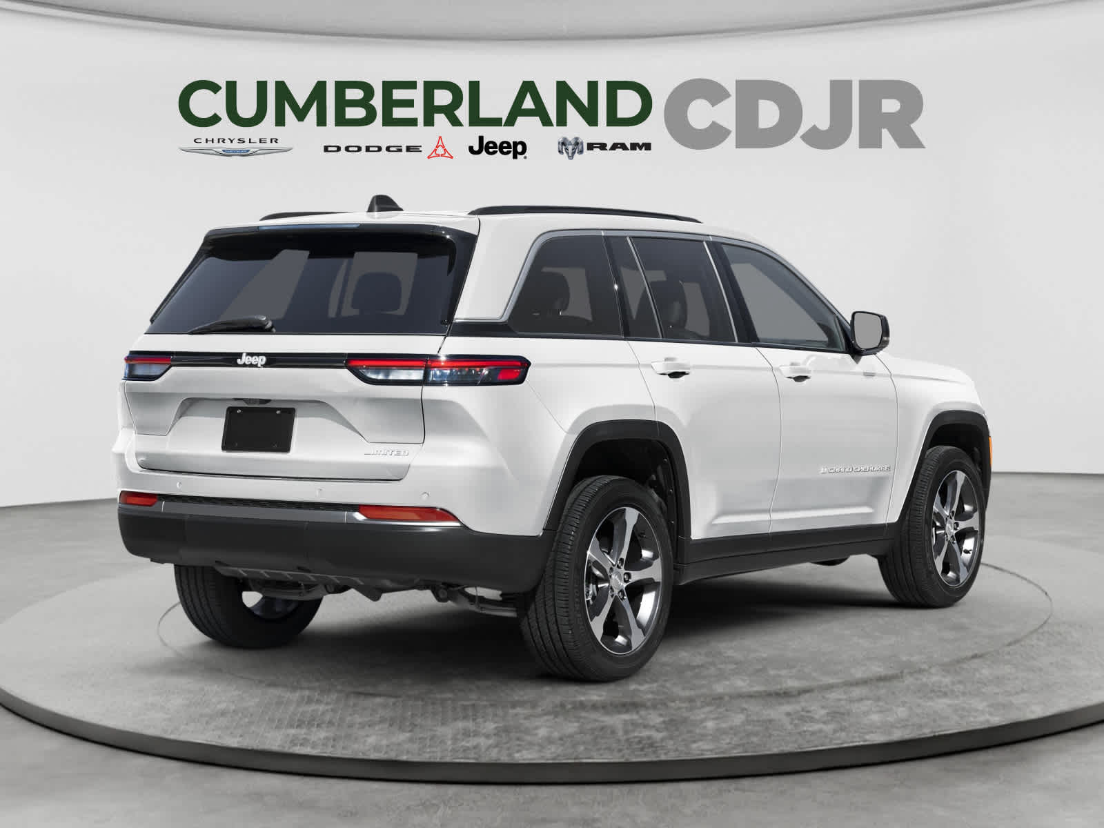 2026 Jeep Grand Cherokee Laredo Altitude