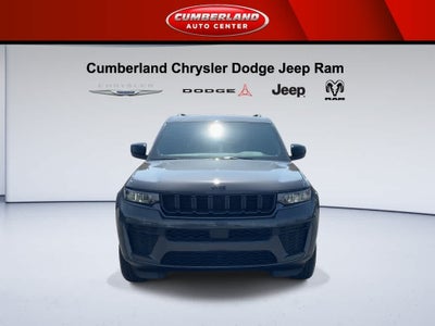 2026 Jeep Grand Cherokee Laredo Altitude