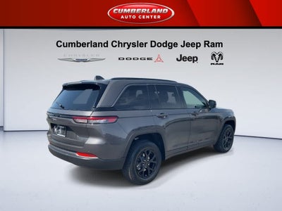 2026 Jeep Grand Cherokee Laredo Altitude