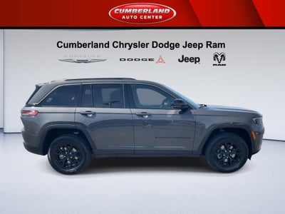 2026 Jeep Grand Cherokee Laredo Altitude