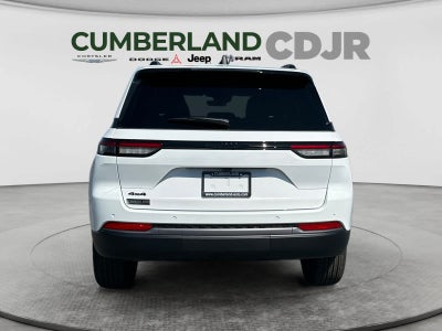 2026 Jeep Grand Cherokee Laredo Altitude
