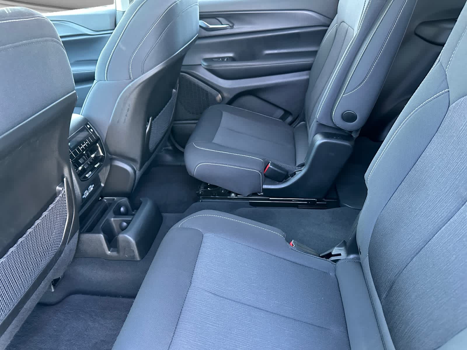 2024 Jeep Grand Cherokee L Laredo X