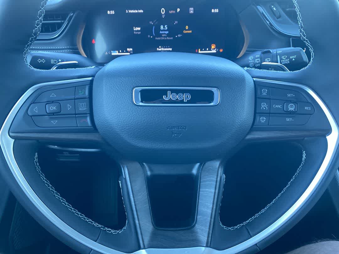 2026 Jeep Grand Cherokee L Laredo Altitude