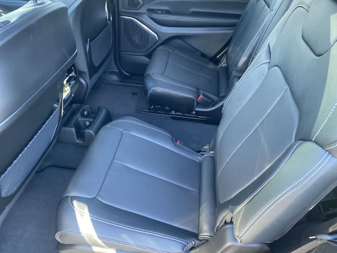 2025 Jeep Grand Cherokee L Overland