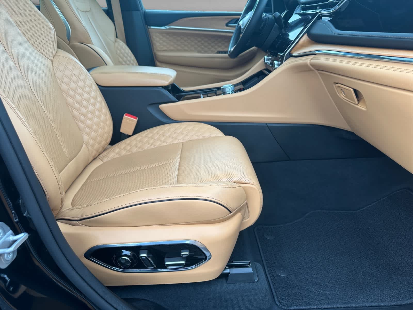 2023 Jeep Grand Cherokee L Summit Reserve