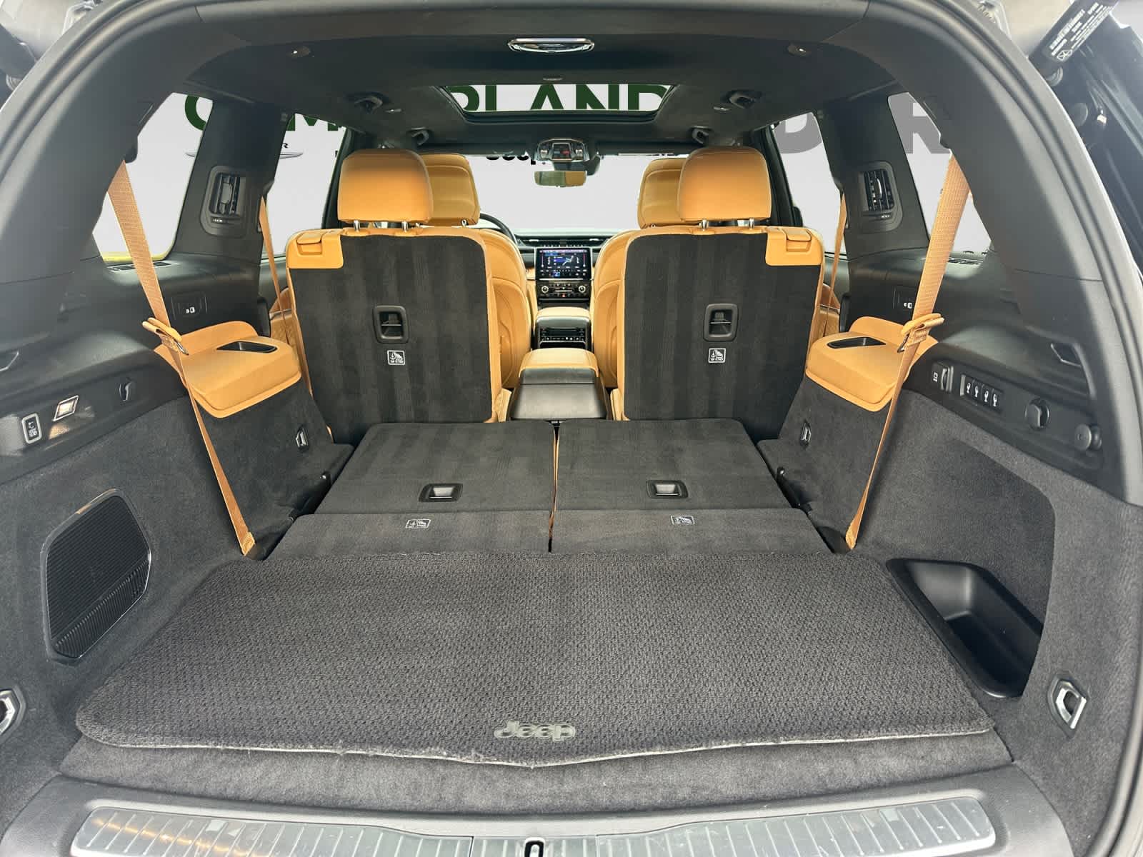 2023 Jeep Grand Cherokee L Summit Reserve
