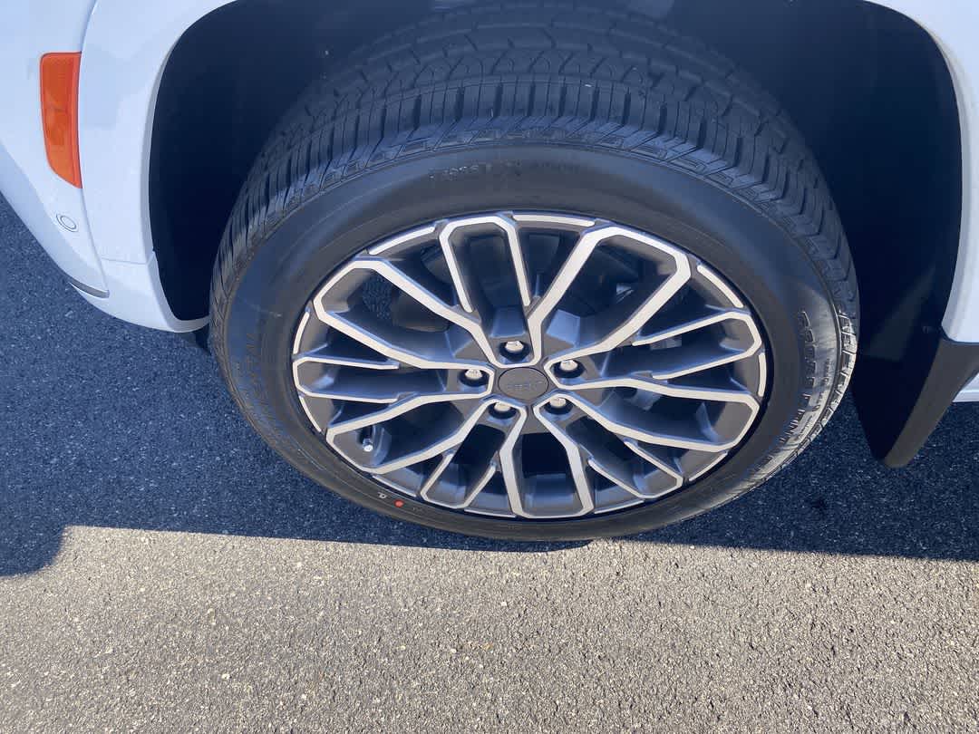 2025 Jeep Grand Cherokee L Summit Reserve