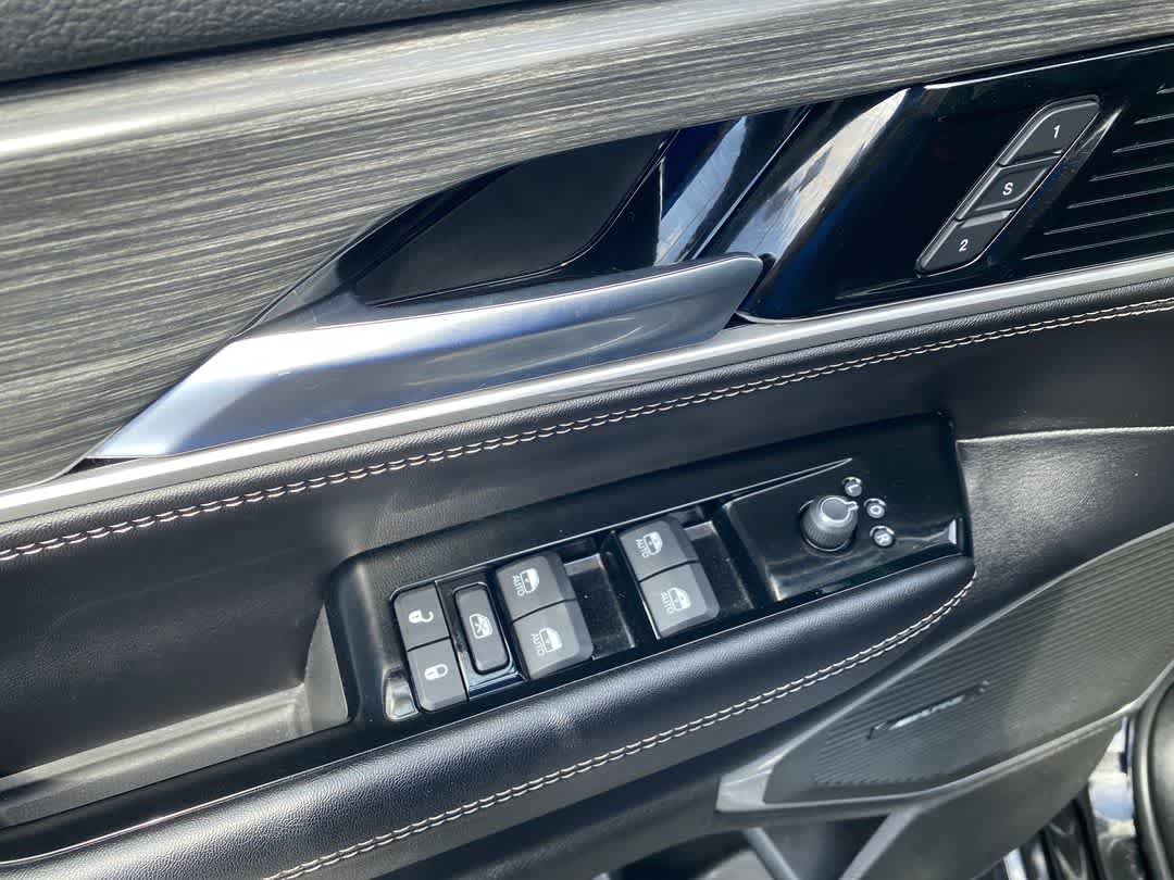 2023 Jeep Wagoneer L Series III