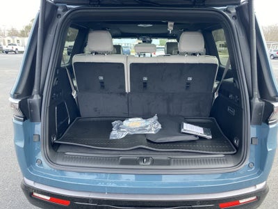 2026 Jeep Grand Wagoneer Base