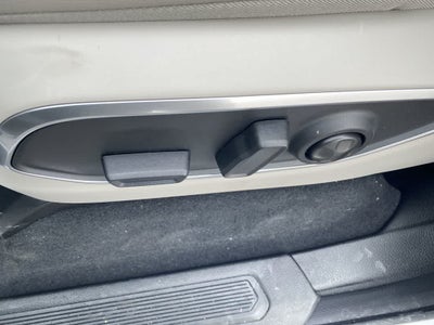 2026 Jeep Grand Wagoneer Base