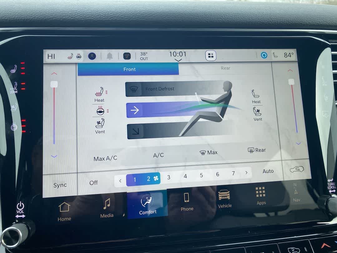 2026 Jeep Grand Wagoneer Base