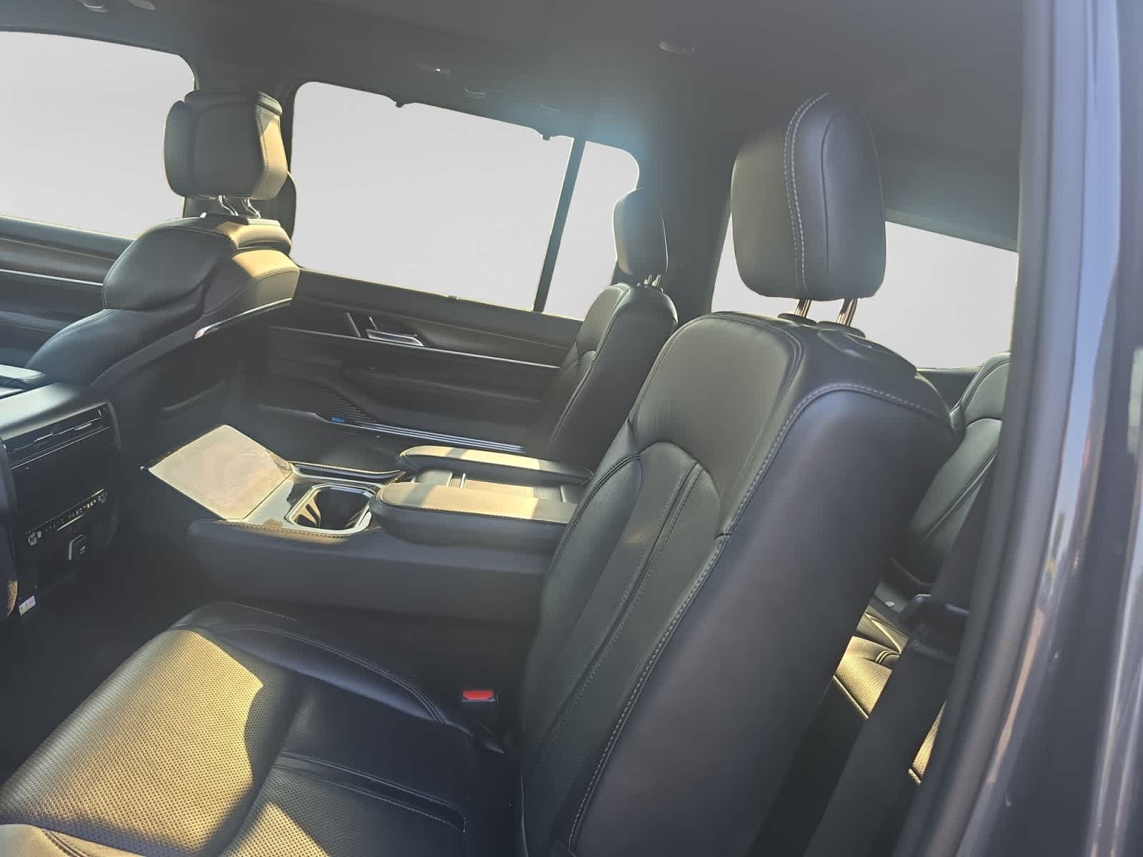 2022 Jeep Grand Wagoneer Series I