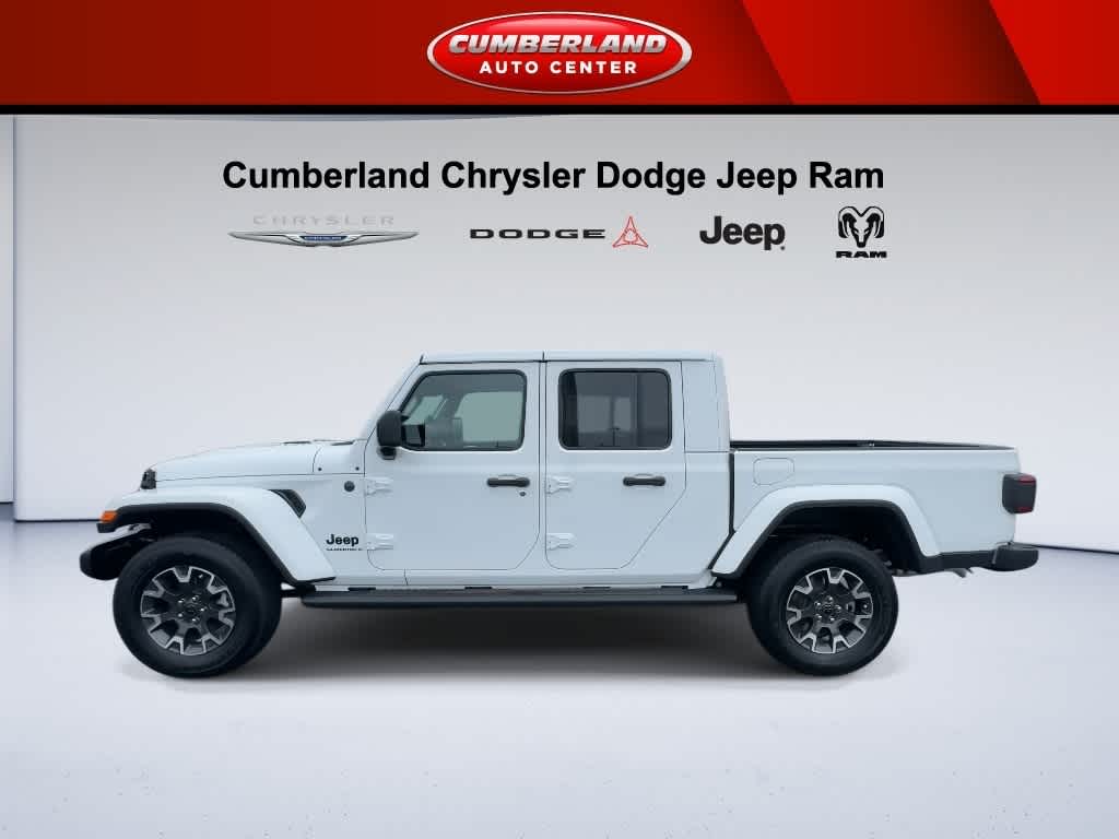 2026 Jeep Gladiator Sahara
