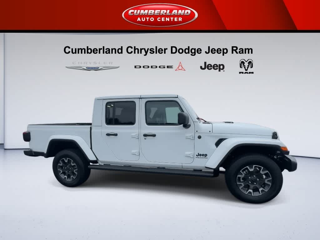 2026 Jeep Gladiator Sahara