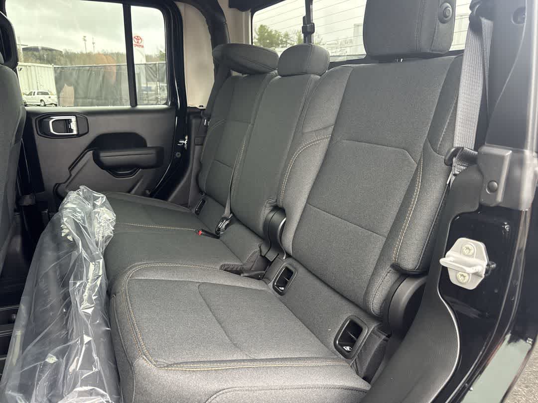 2026 Jeep Gladiator Willys