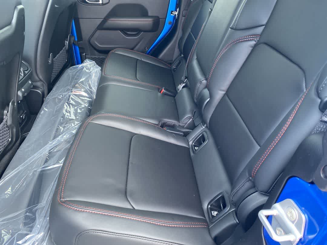 2025 Jeep Gladiator Rubicon X