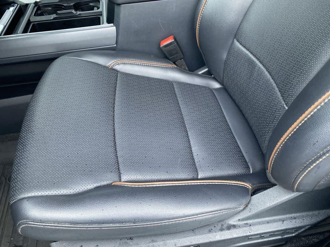 2025 Ford Super Duty F-350 DRW LARIAT